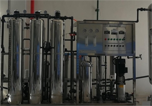 江西理工大学有使用的实验大楼纯水供水系统